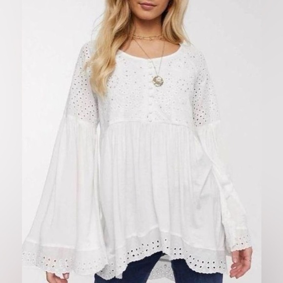 Free People Sea of Love Blouse Ivory NWOT Boho Eyelet Bell Sleeve - Picture 6 of 11